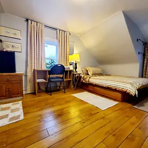 https://merjs-house.winnipeg-hotels.net